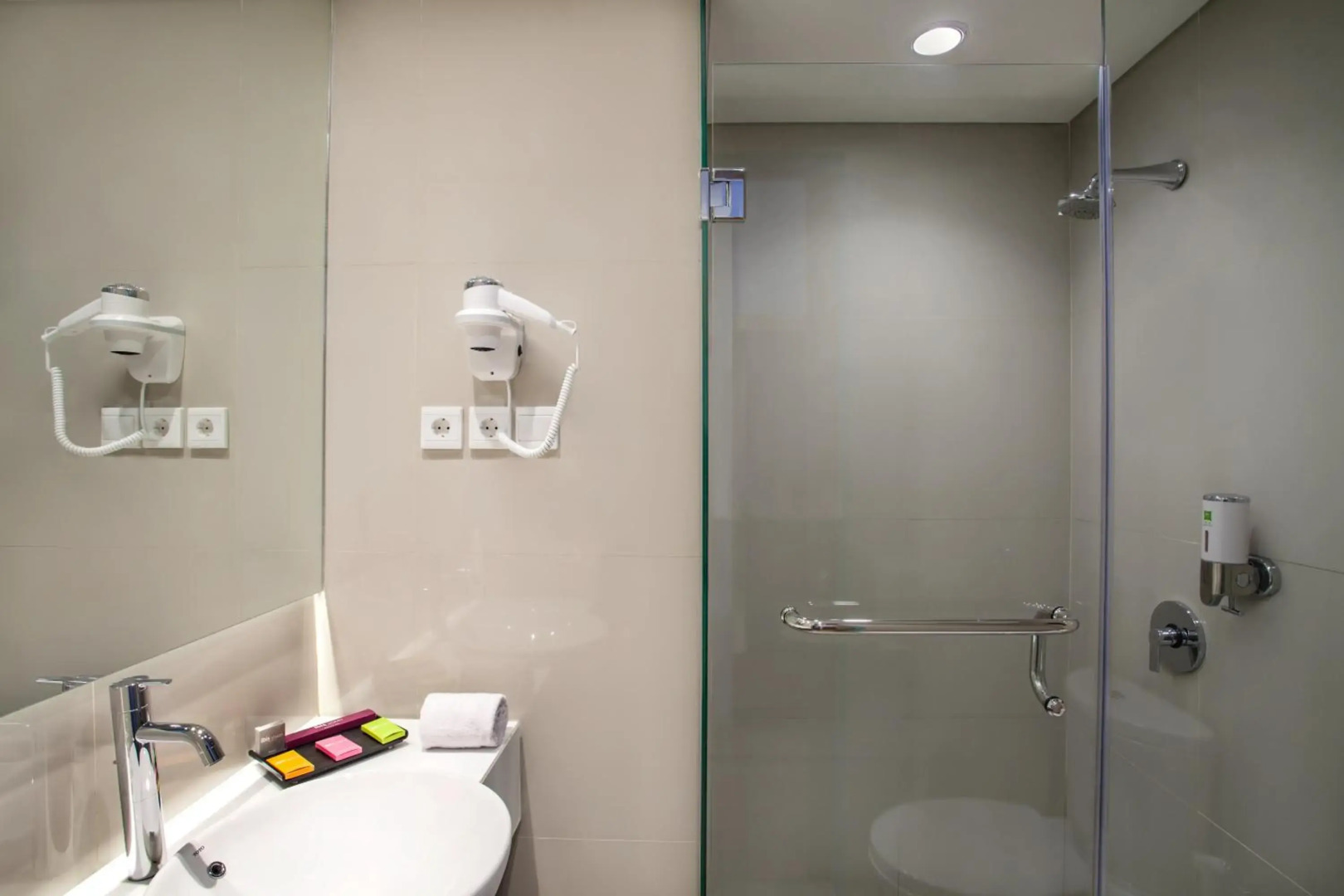 Ibis Styles Cikarang