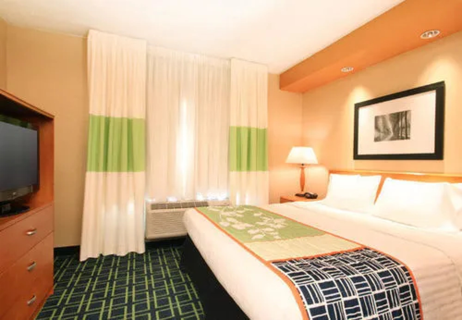 Fairfield Inn & Suites Woodbridge