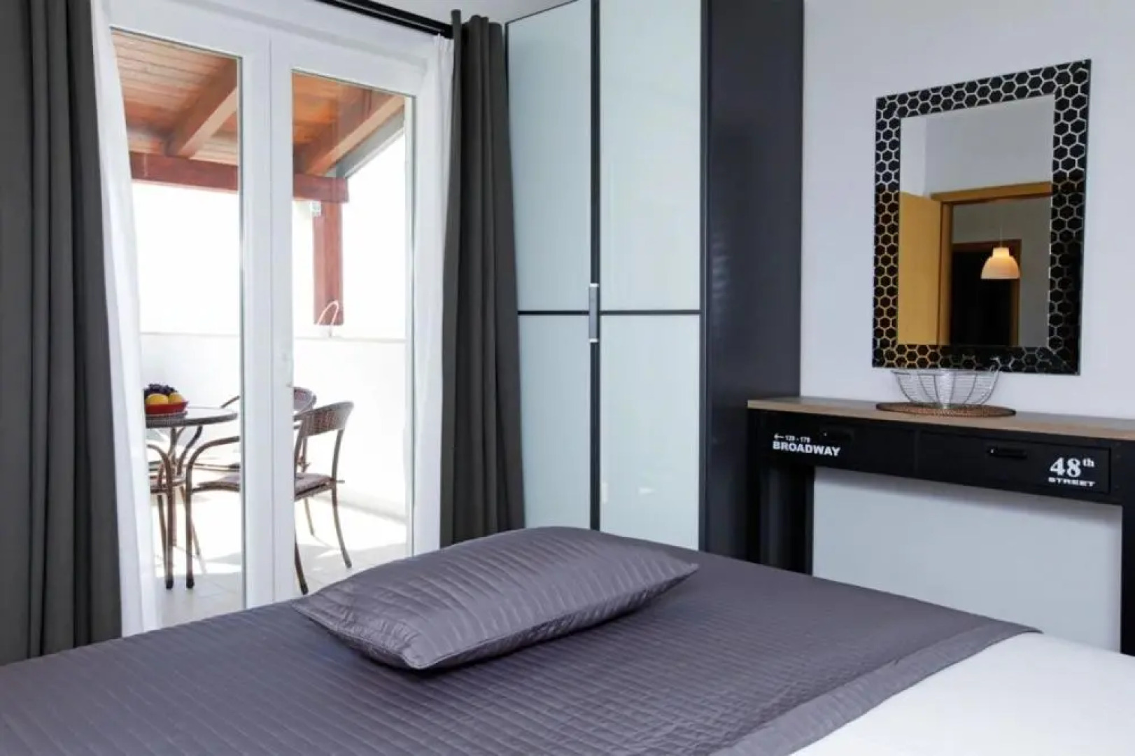 Dreams of Bol Apartment