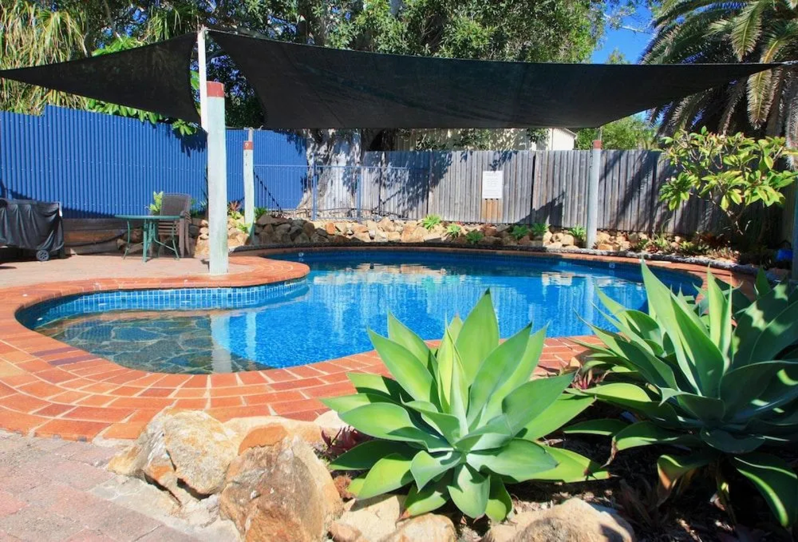 Endeavour Inn Emu Park