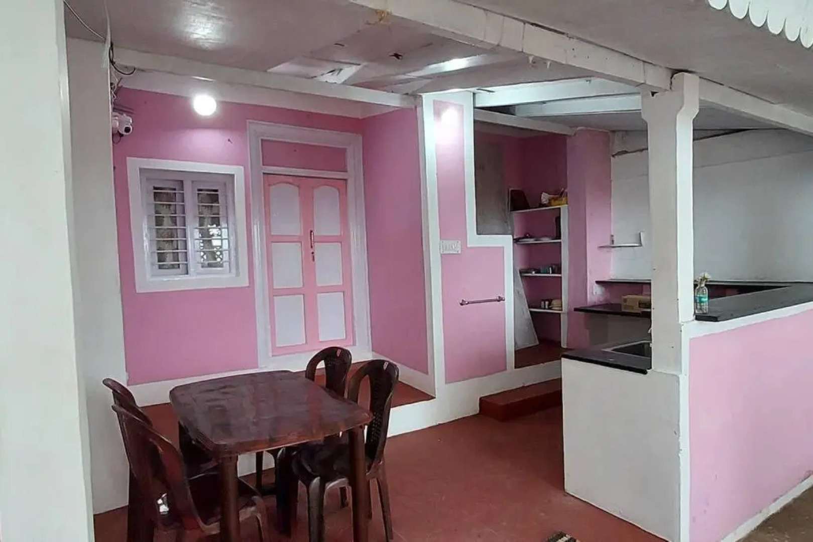 NESTO Beach Villa - 2 Bedroom Private Holiday Home