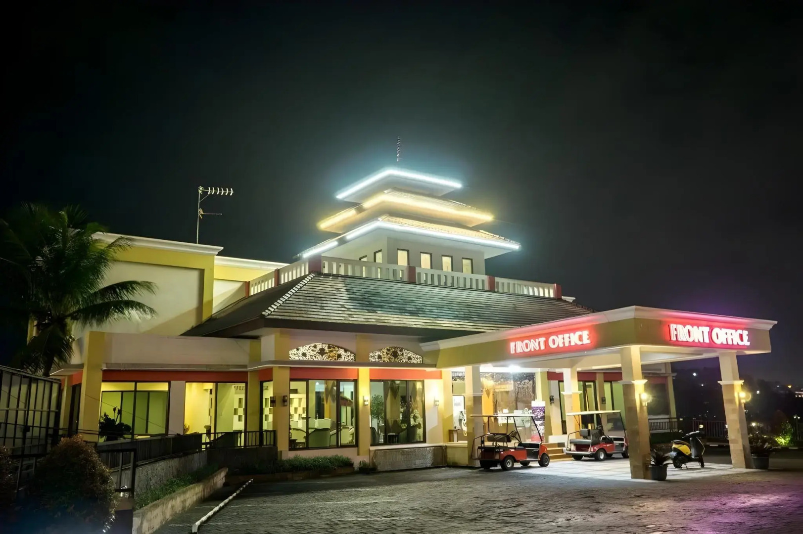 Grand Ussu Hotel & Convention