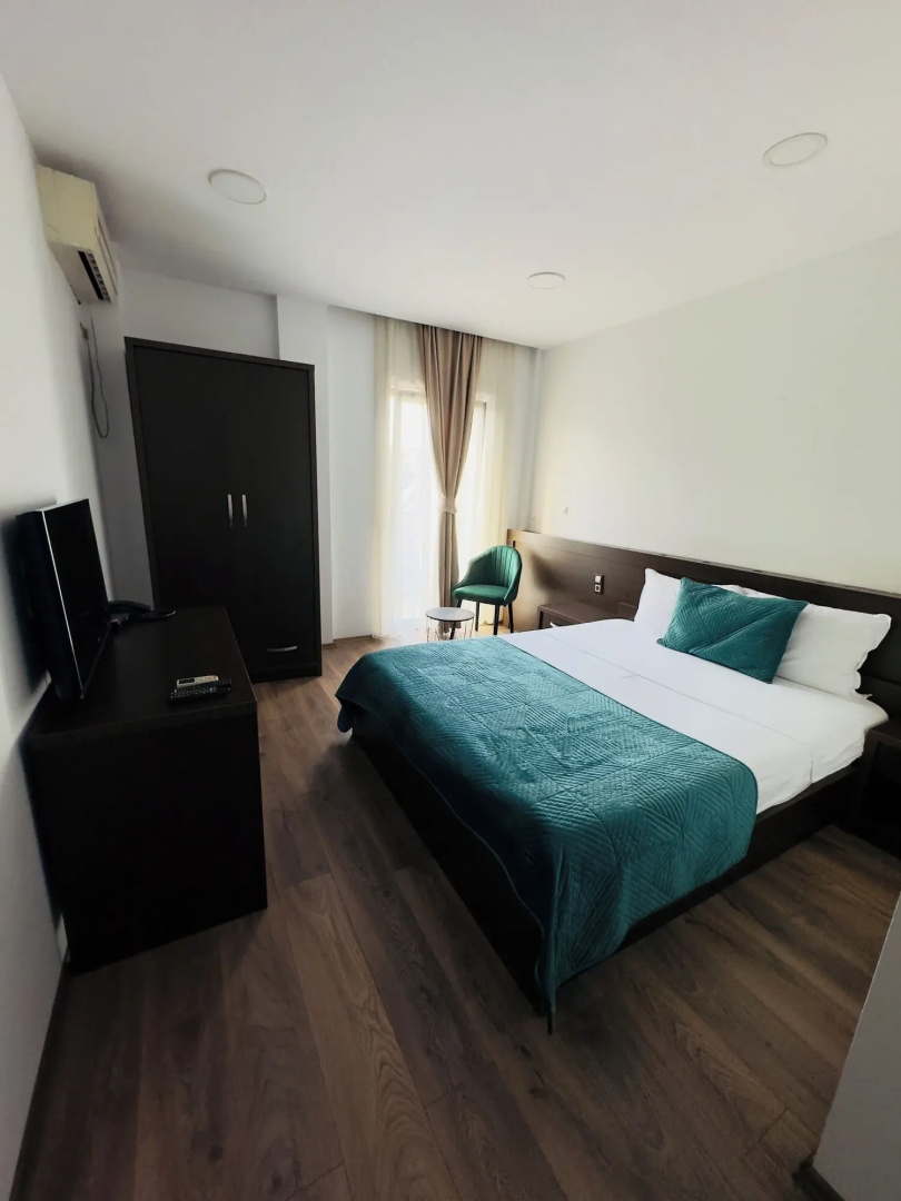 Hotel Real