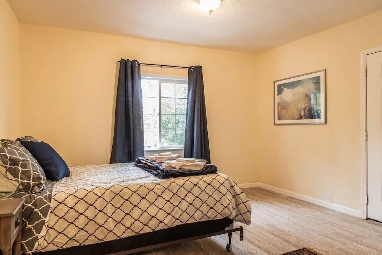 Cozy Three Bedroom in Concord