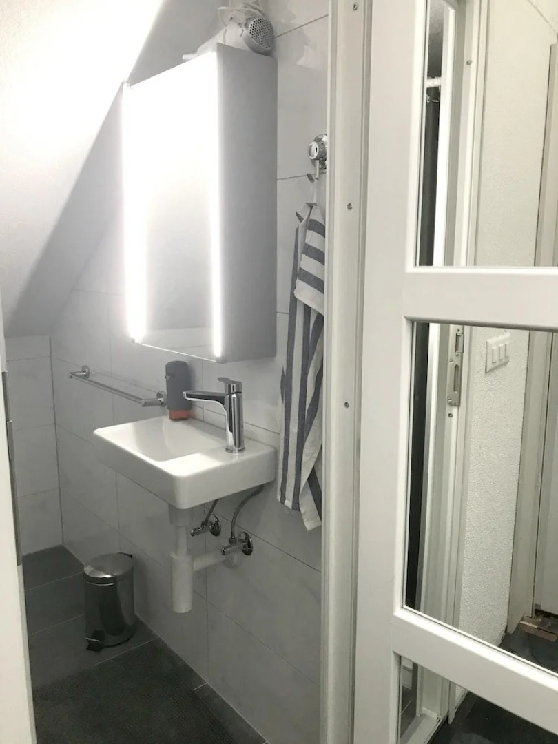 Studio in Neuchâtel, With Terrace and Wifi