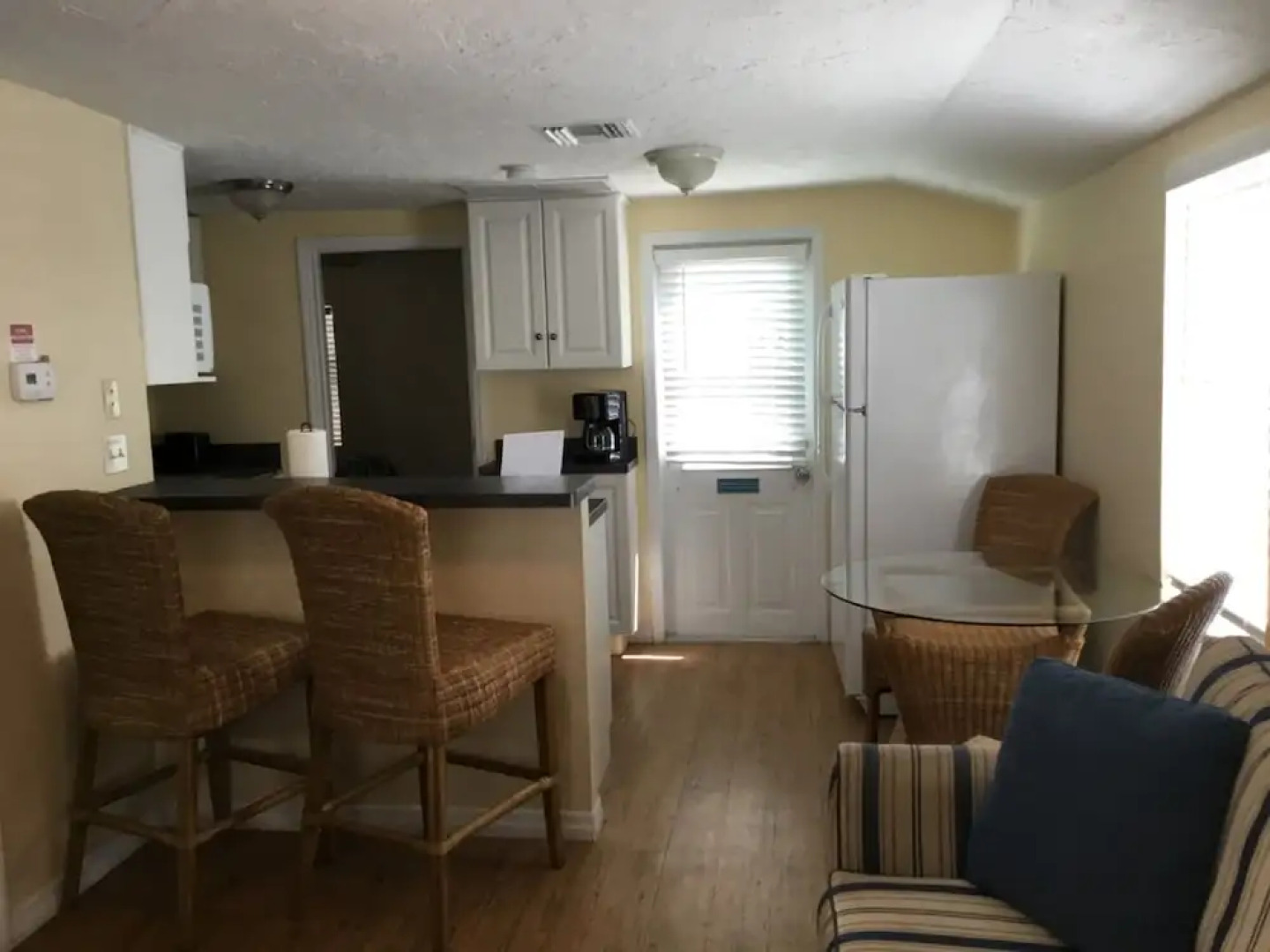 Cottage by the Sea by Beachside Management