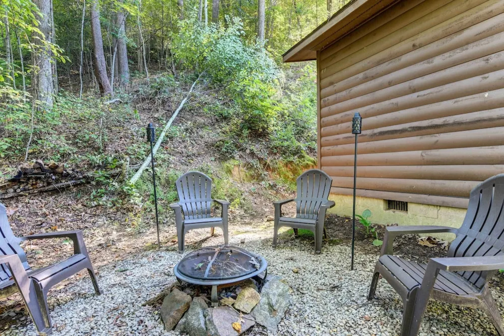 Waynesville Cabin w/ Covered Deck & Fire Pit!