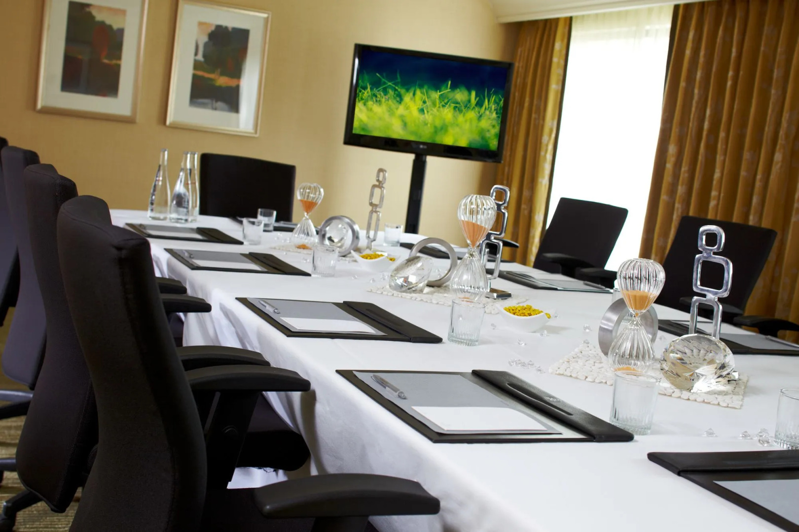 Renaissance Westchester Hotel