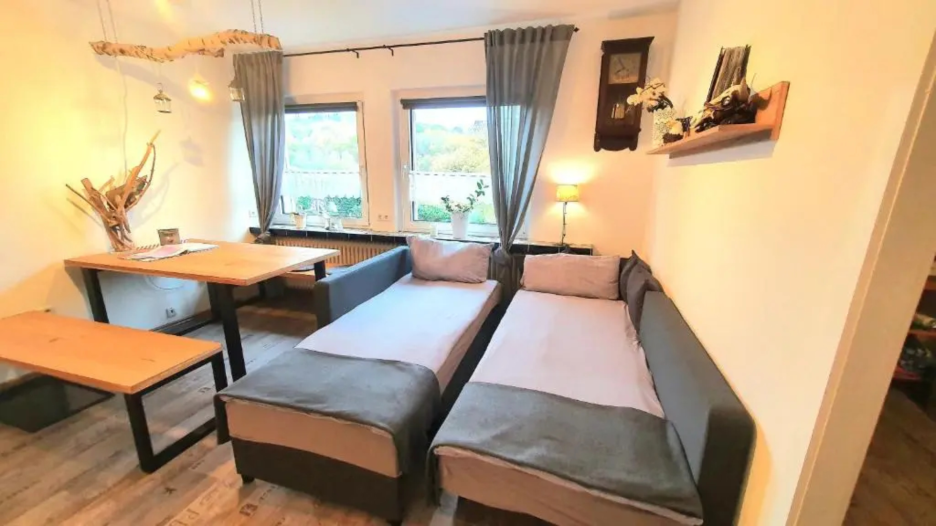 FRANKES LODGE Apartment mit Garten und Pool