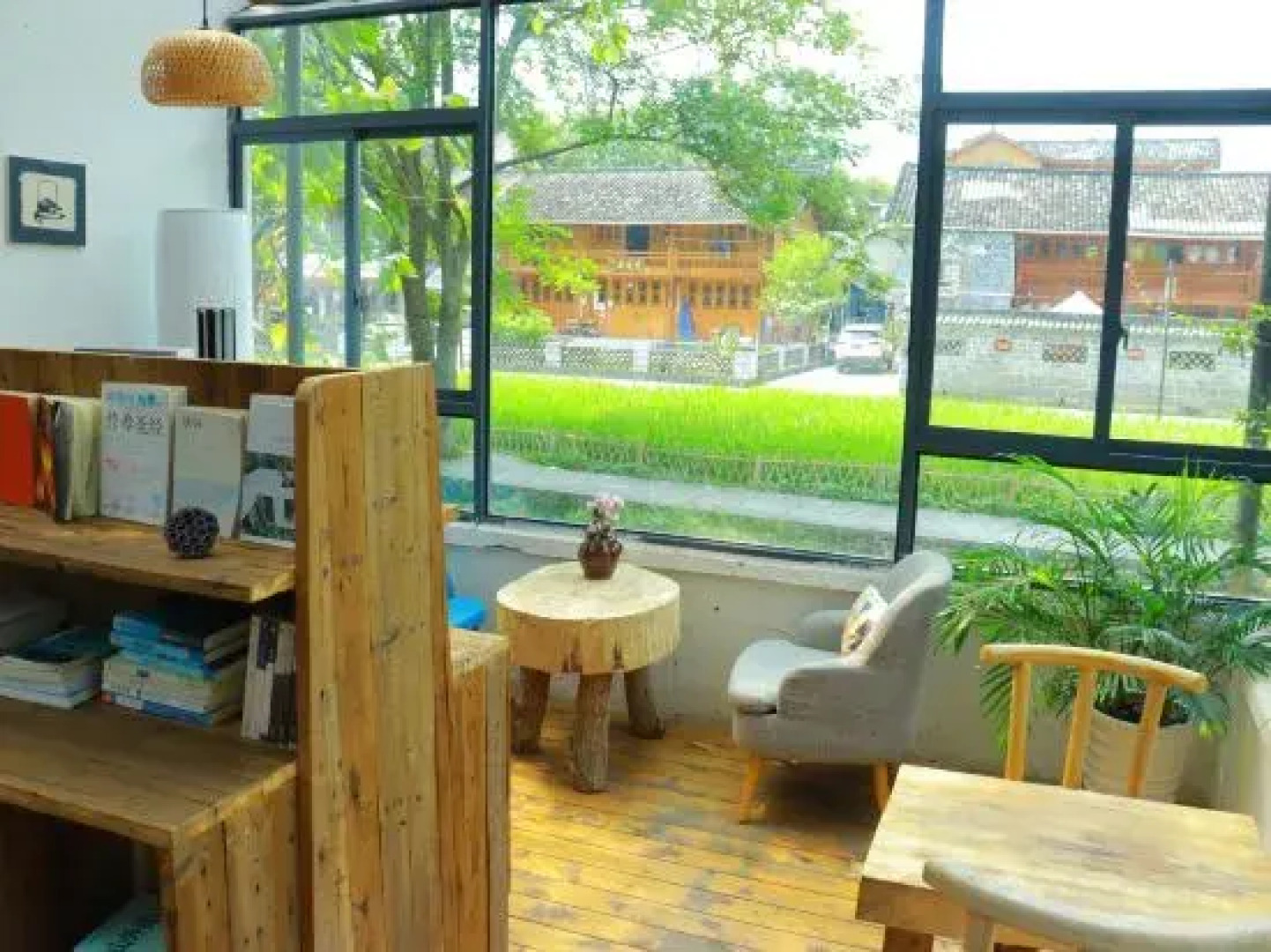 Yunshe Puju Guesthouse