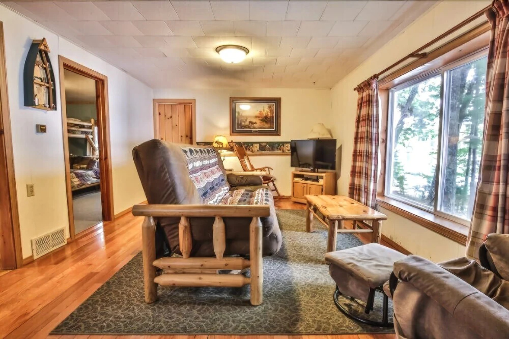 Paton Road 1 - 3 Br Cottage