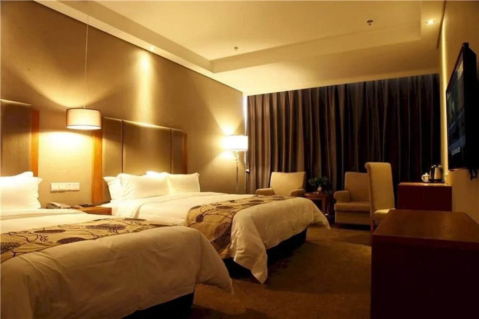 Kaifeng Zhongzhou Delicate Hotel