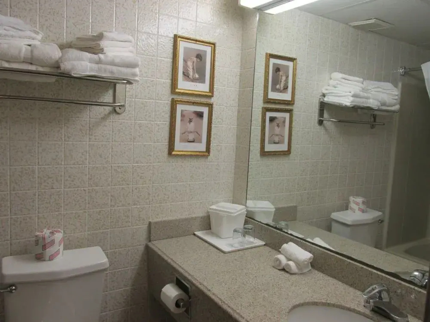 Rodeway Inn Springhills Lake George