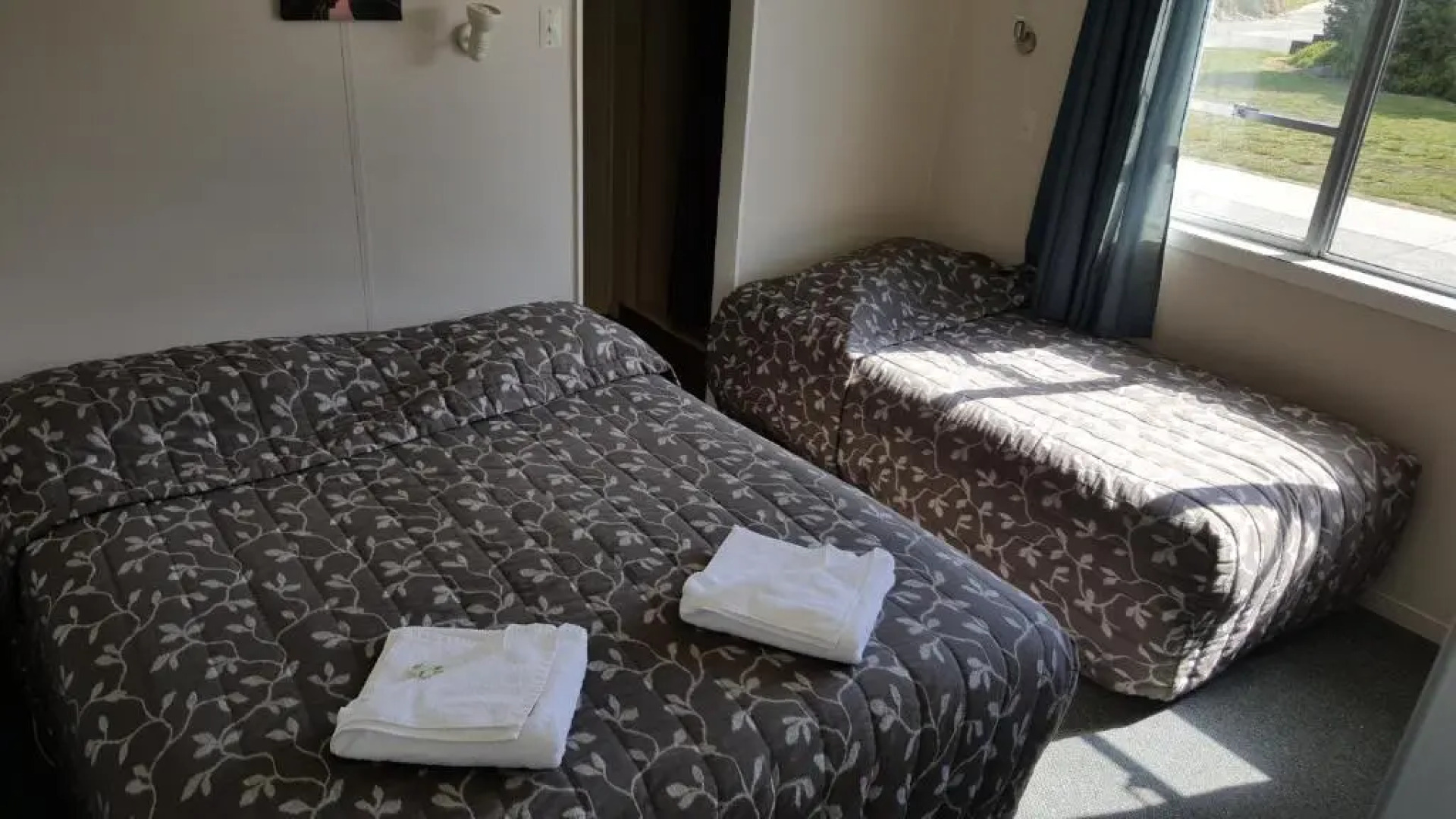 High Country Motel and Backpackers