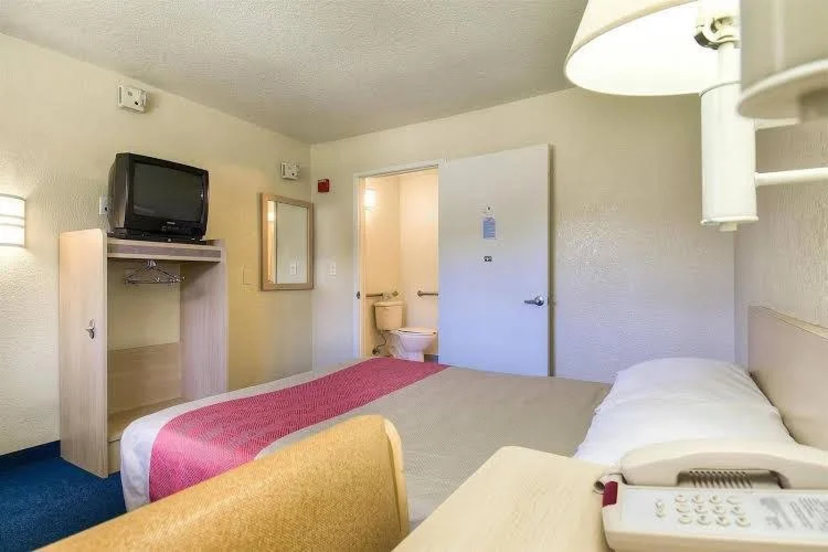 Motel 6 Anaheim Stadium - Orange