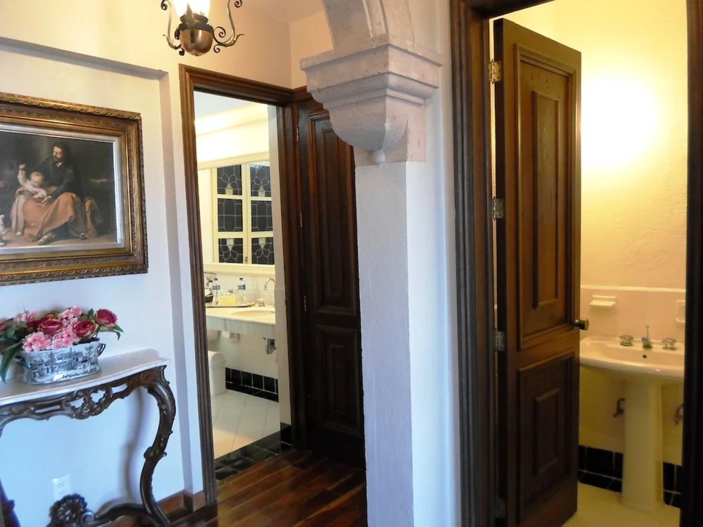 Hotel Virrey De Mendoza