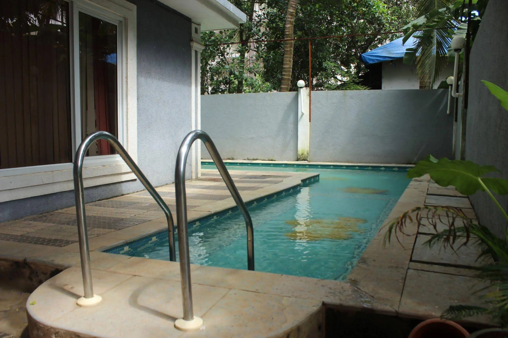 OYO 2303 Hotel Royal Mirage