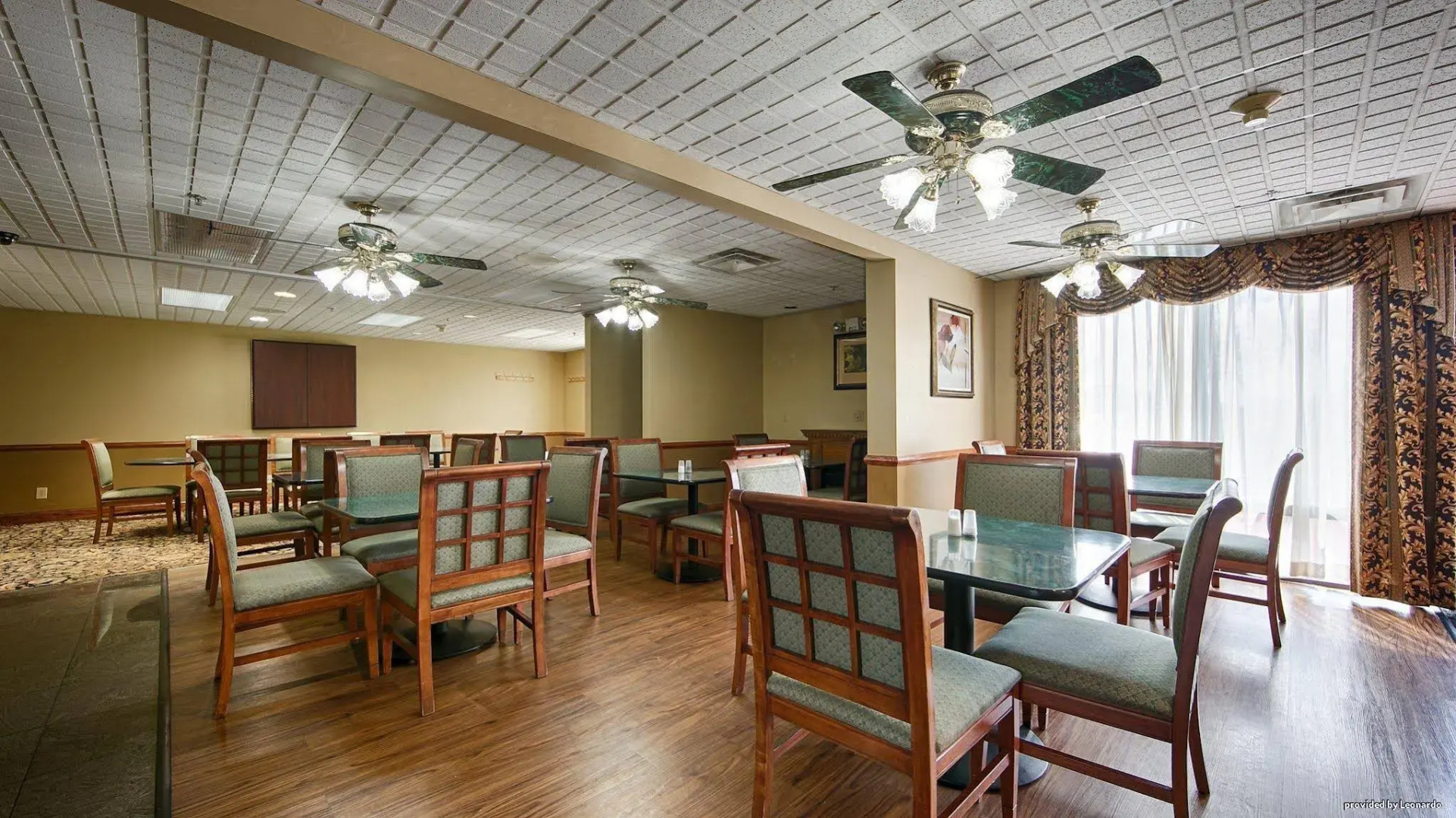 Best Western Suites