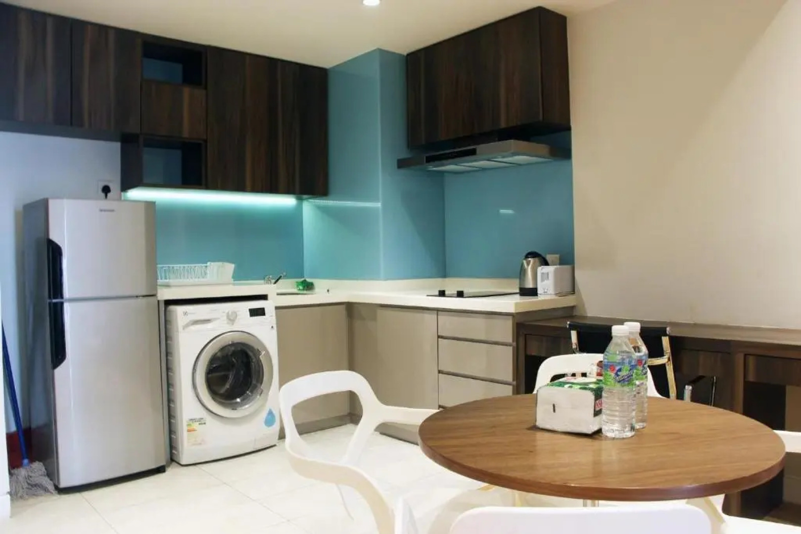 D'Majestic Place by Widebed