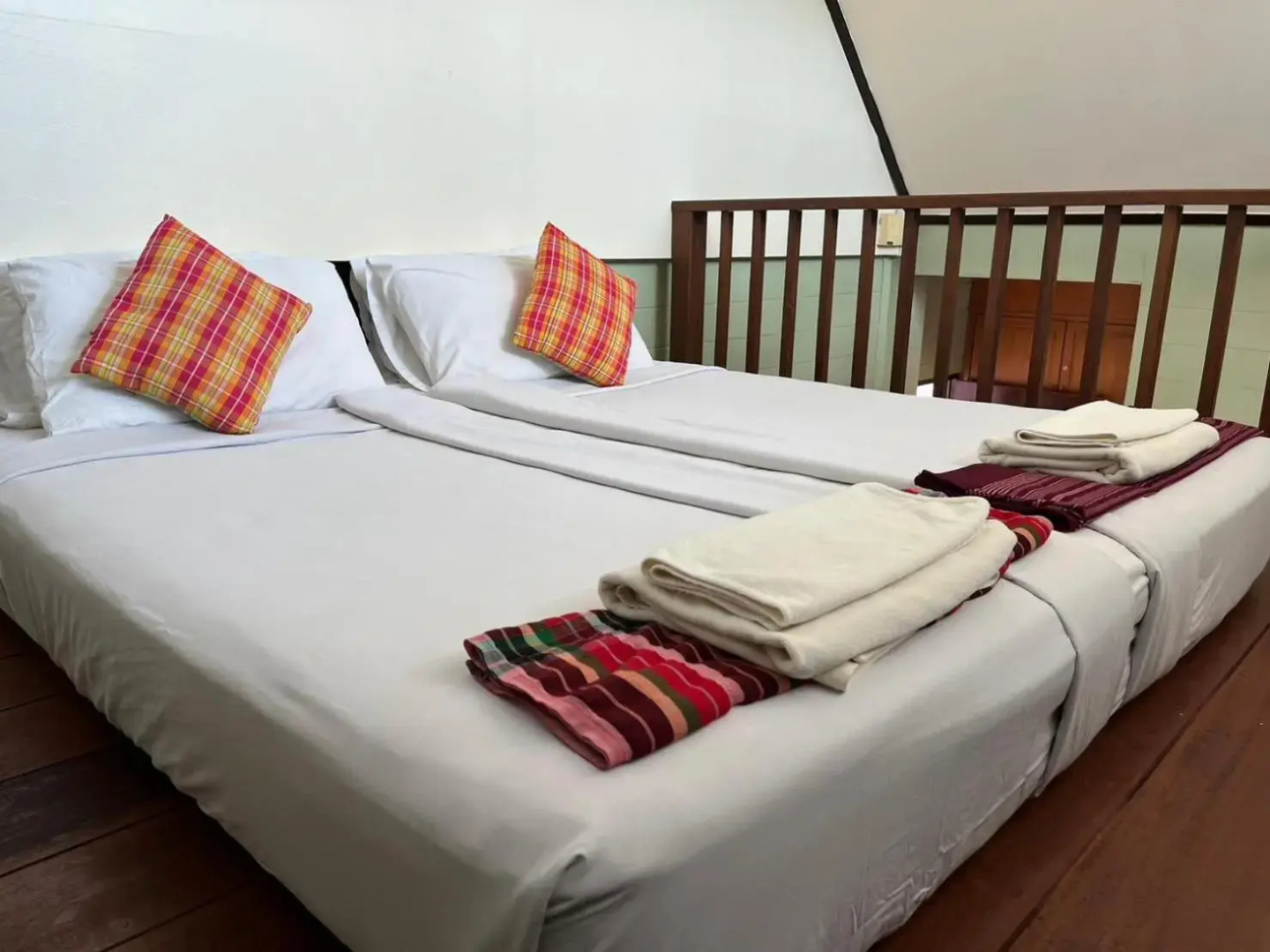 Thanicha Resort Amphawa