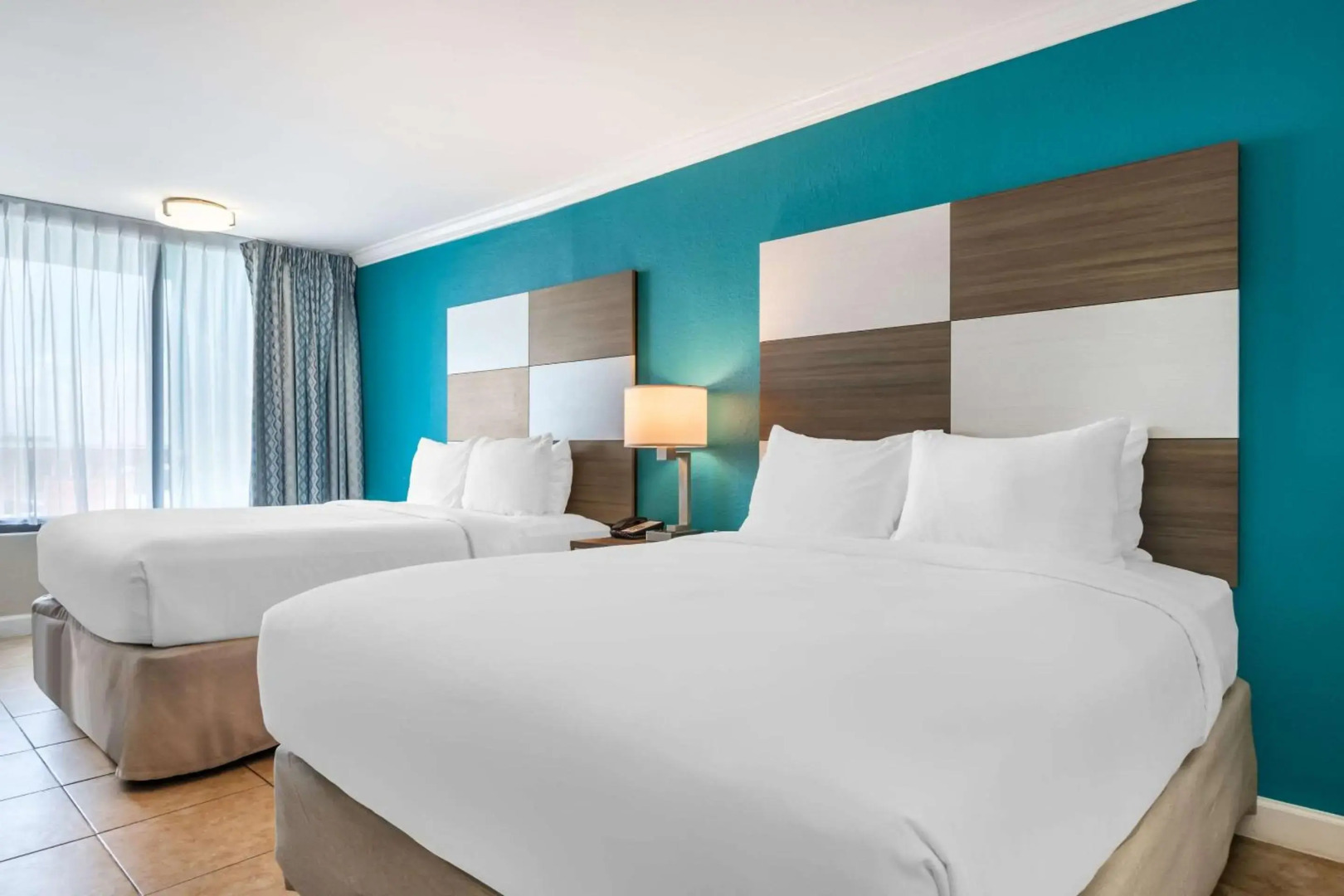 Comfort Inn & Suites Daytona Beach Oceanfront