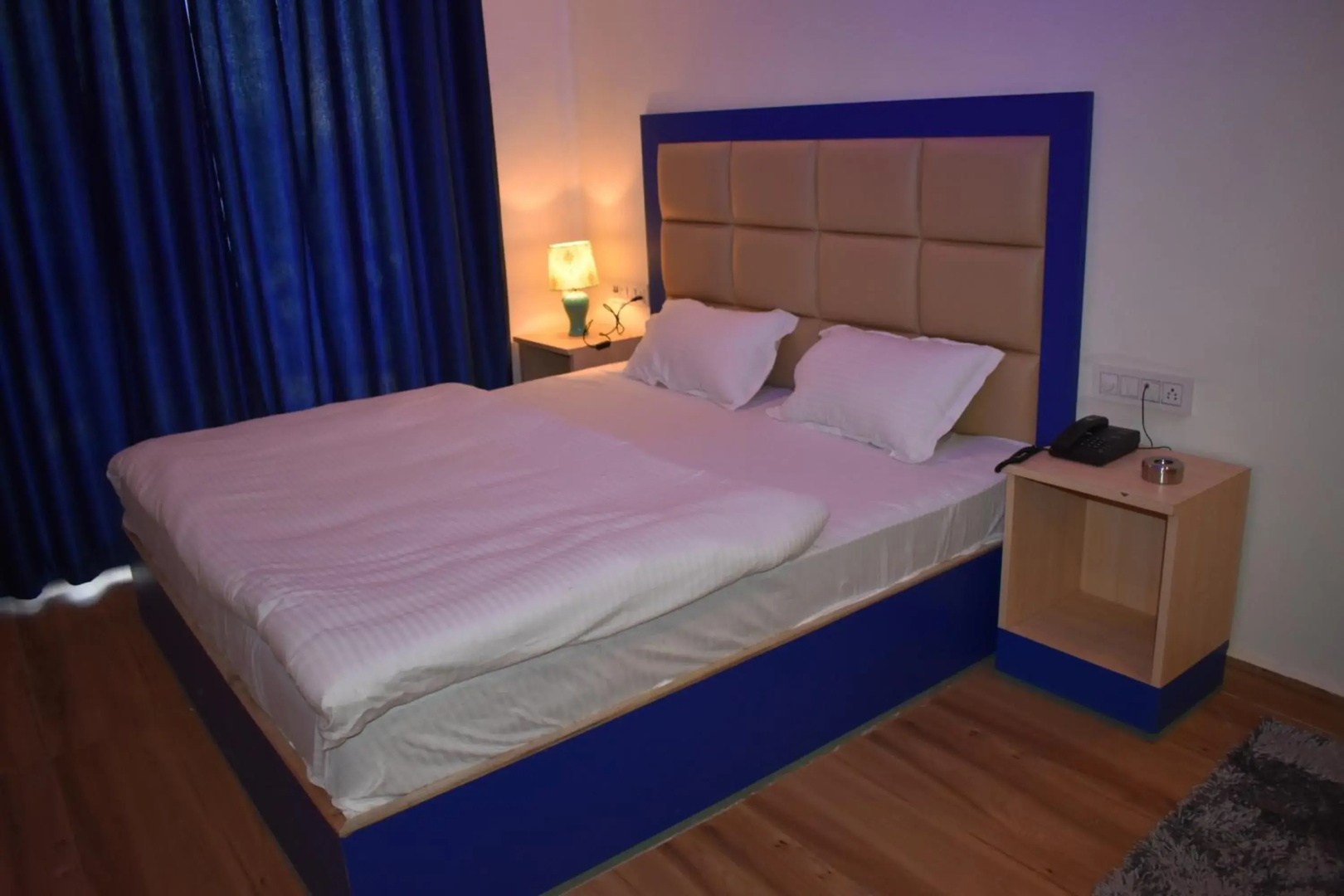 Hotel Shagun Residency