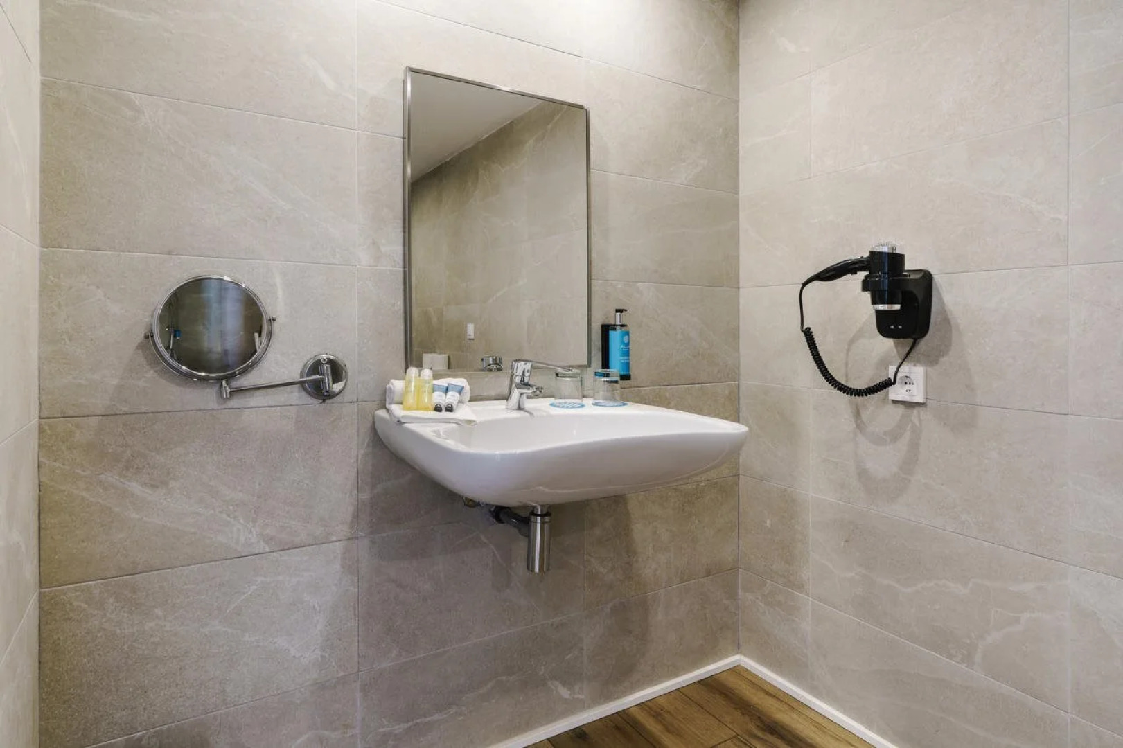Alua Suites Las Rocas