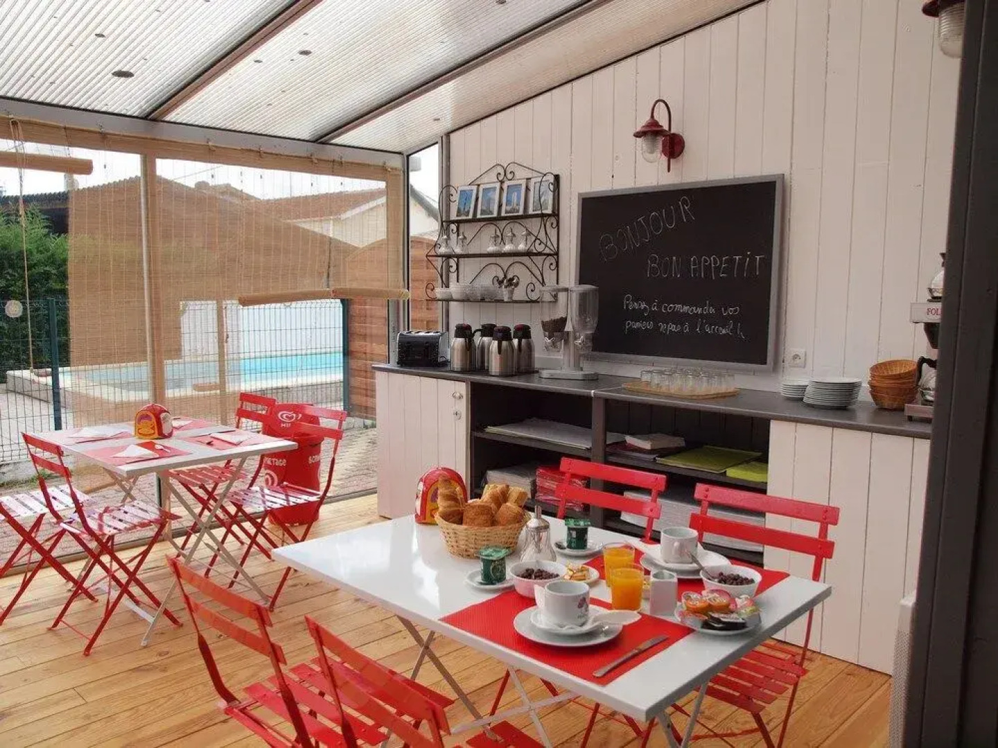 Hotel les vieux Acacias