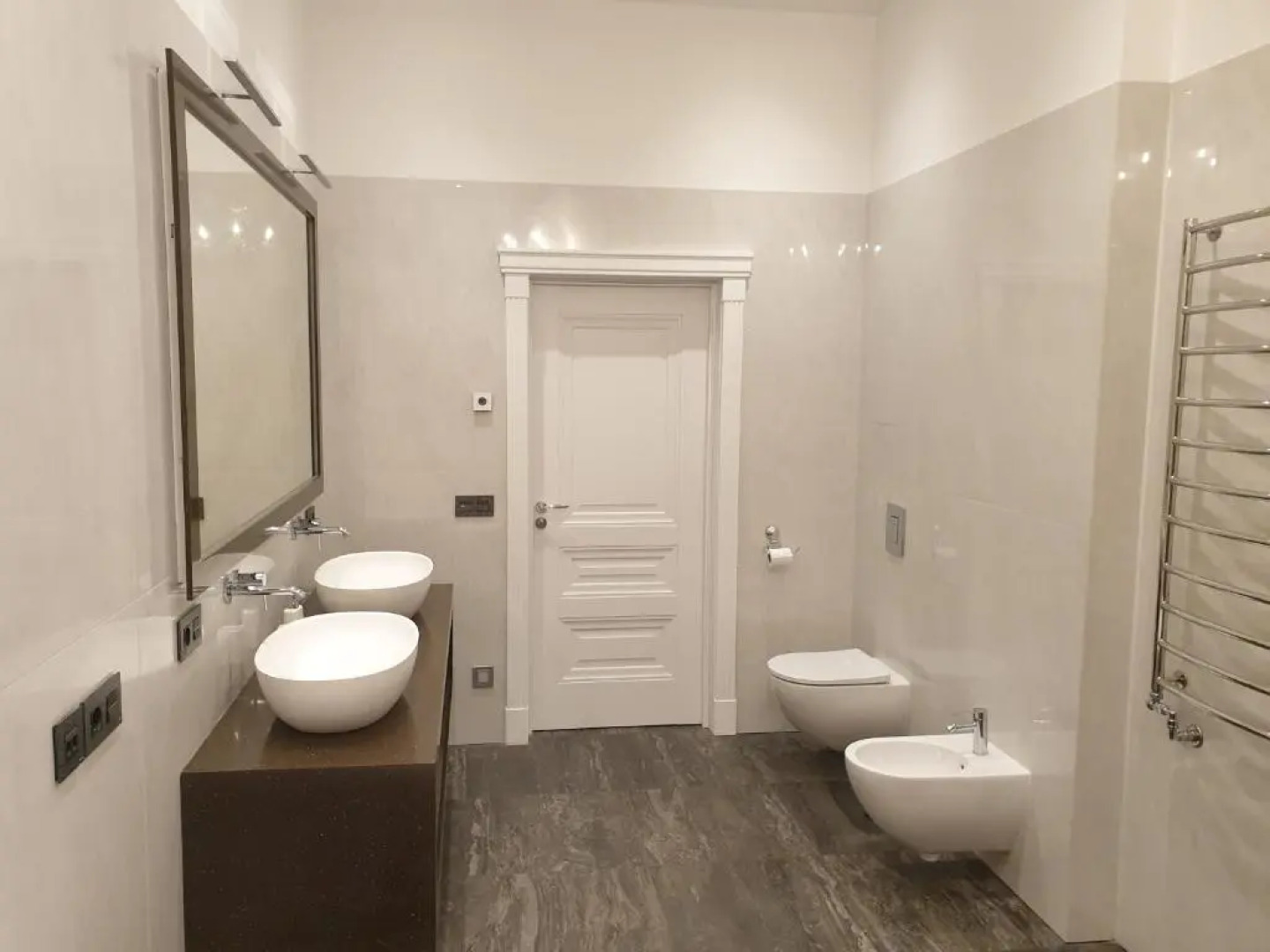 MARBEO 5 Star Luxury Suites - Peldu