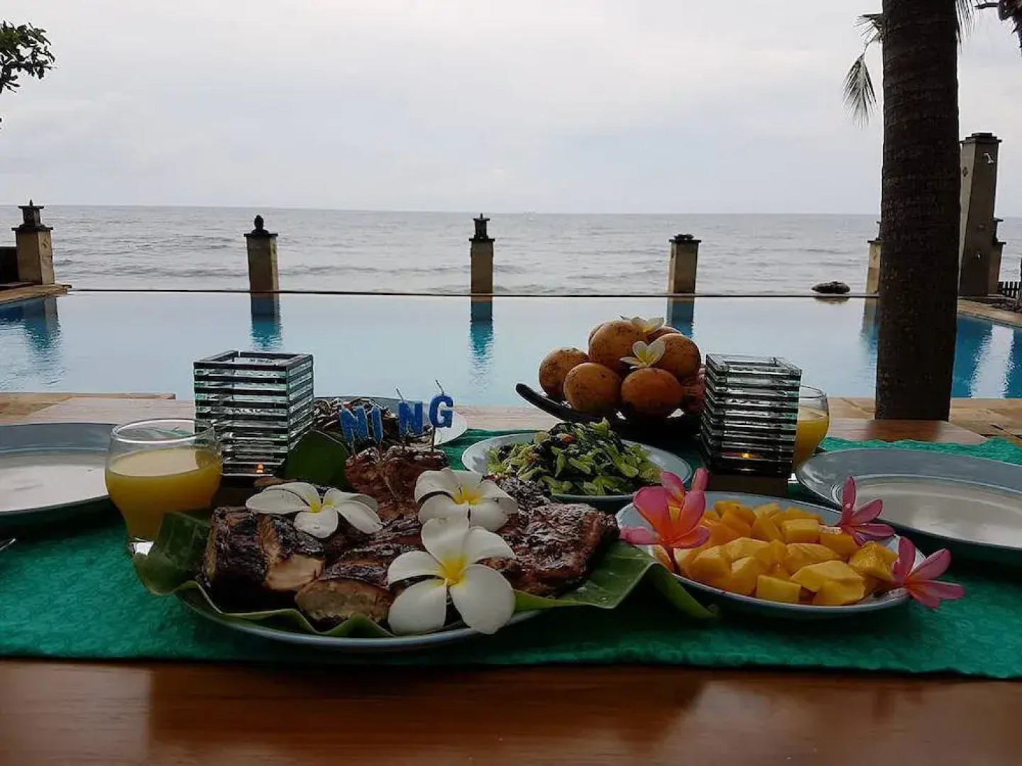 The Ning Beach & Villa