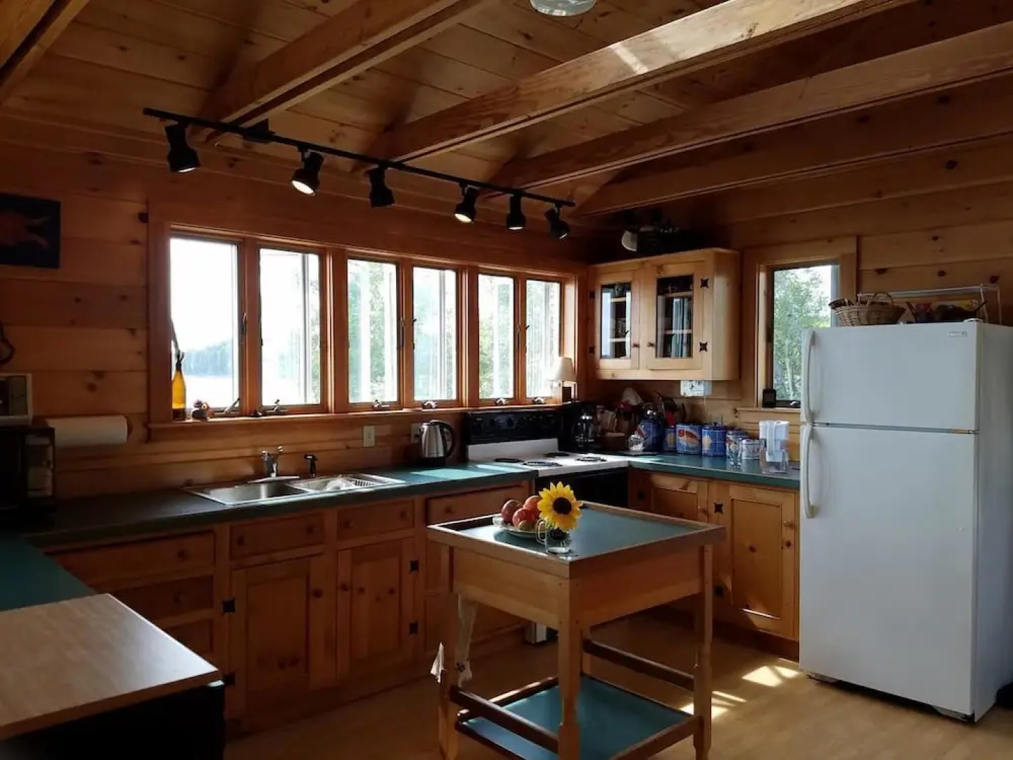 Sorrento Sunrise Cottage - Two Bedroom Home