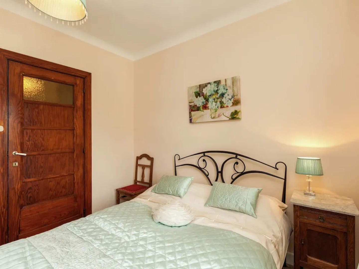 Alluring Holiday Home in Mol With Fenced Garden and Barbecue