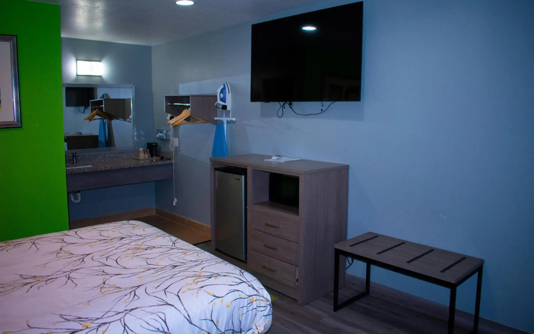 Fort Davis Inn & R.V. Park