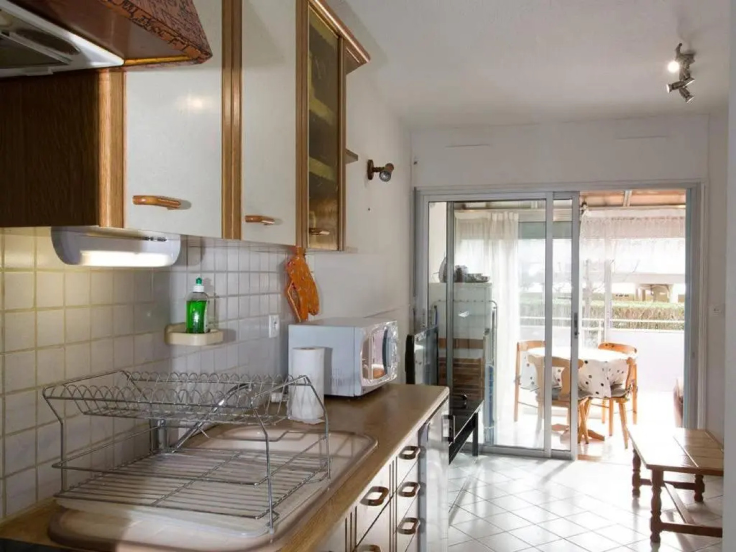 Appartement Balaruc-les-Bains, 1 pièce, 2 personnes - FR-1-553-5