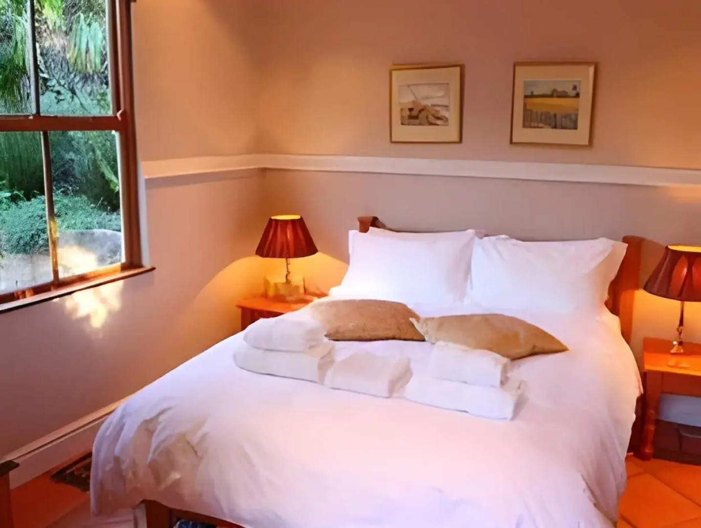 The Old Trading Post - Guest House