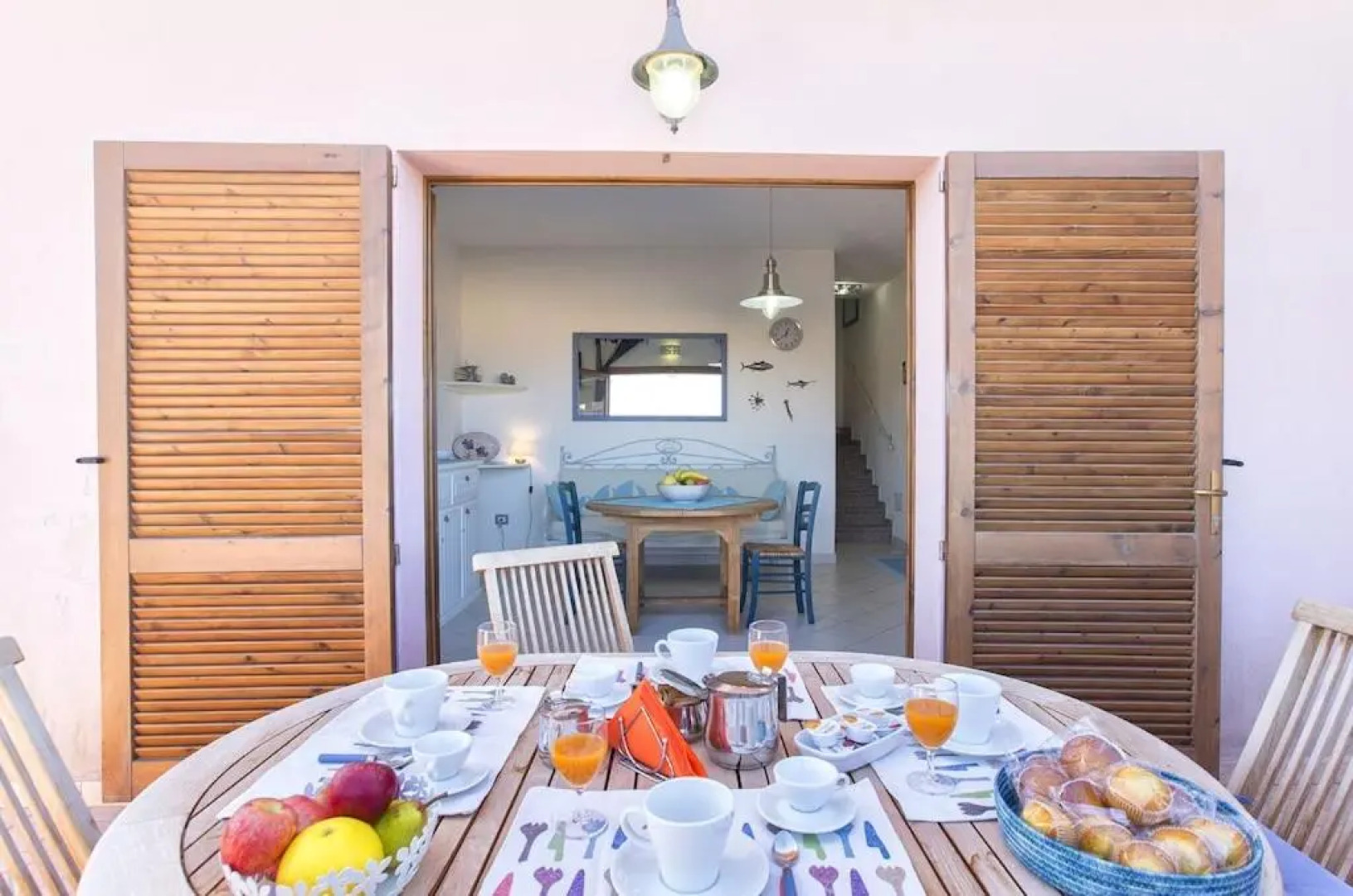 Torre dei Corsari vista mare con terrazza spiaggia sotto casa per 5 persone