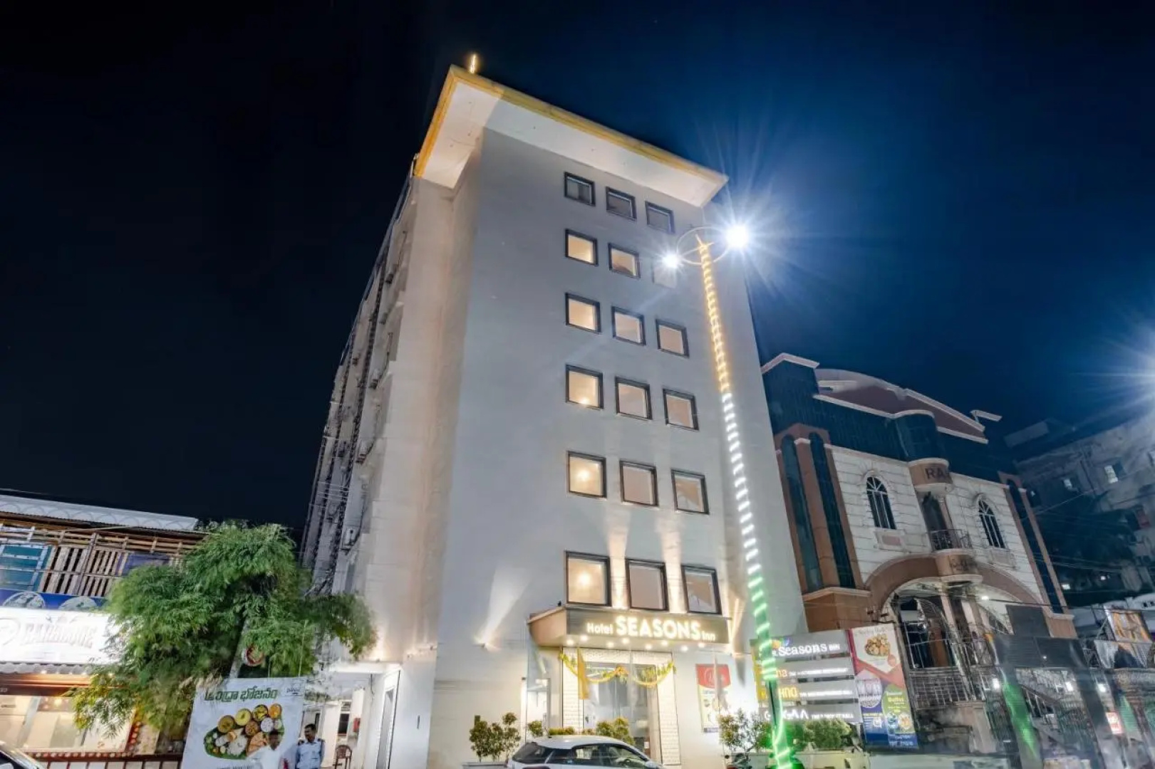 Hotel Seasons inn