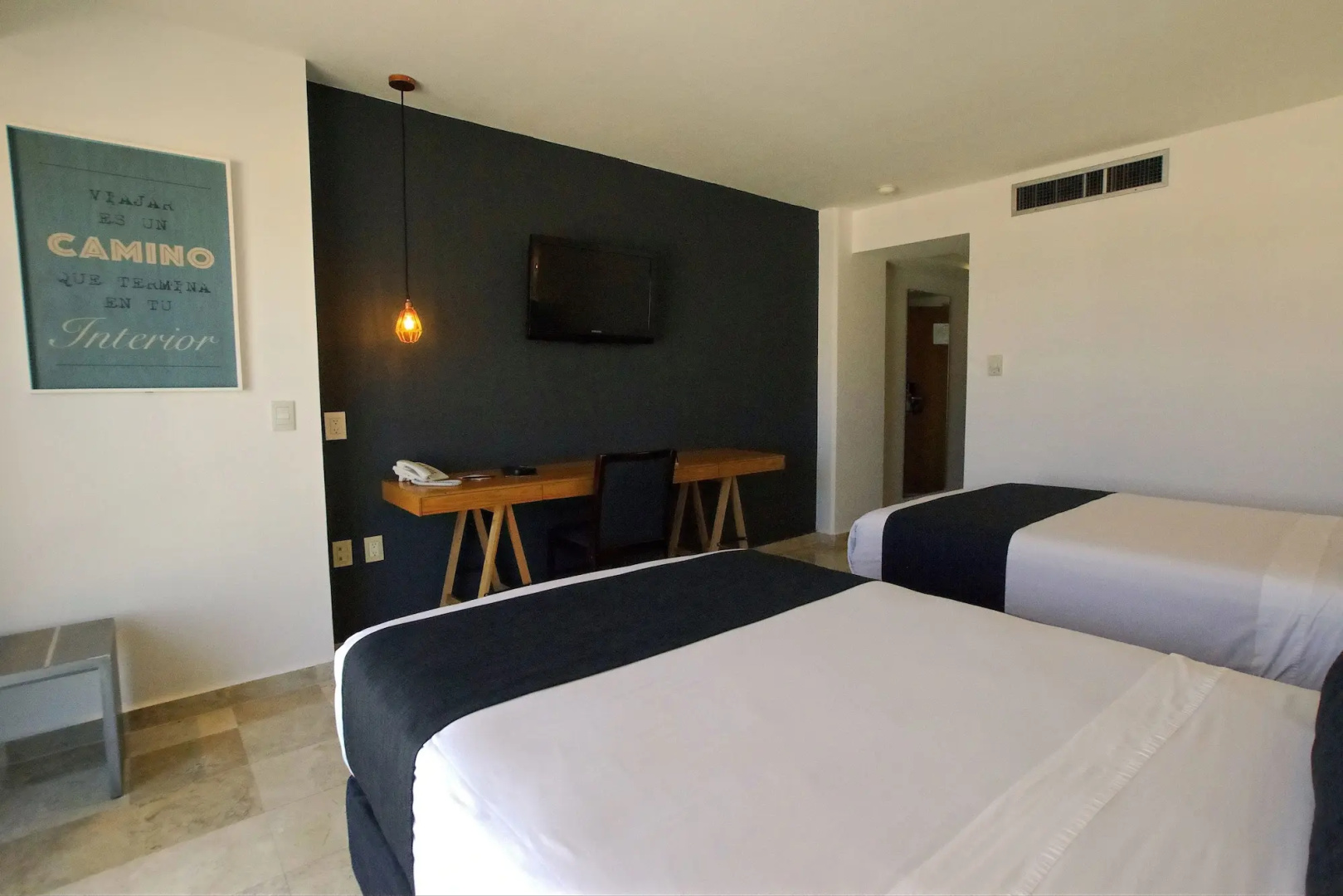 Rivoli Select Hotel