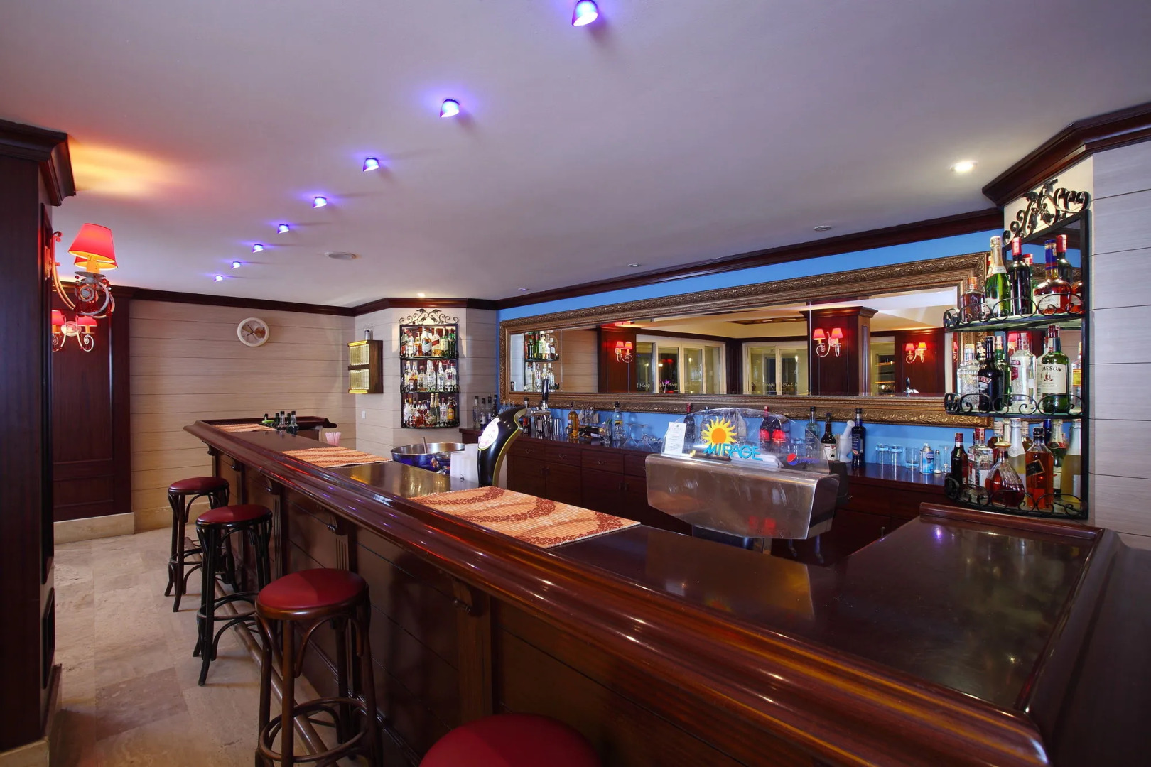 Cactus Mirage Family Club