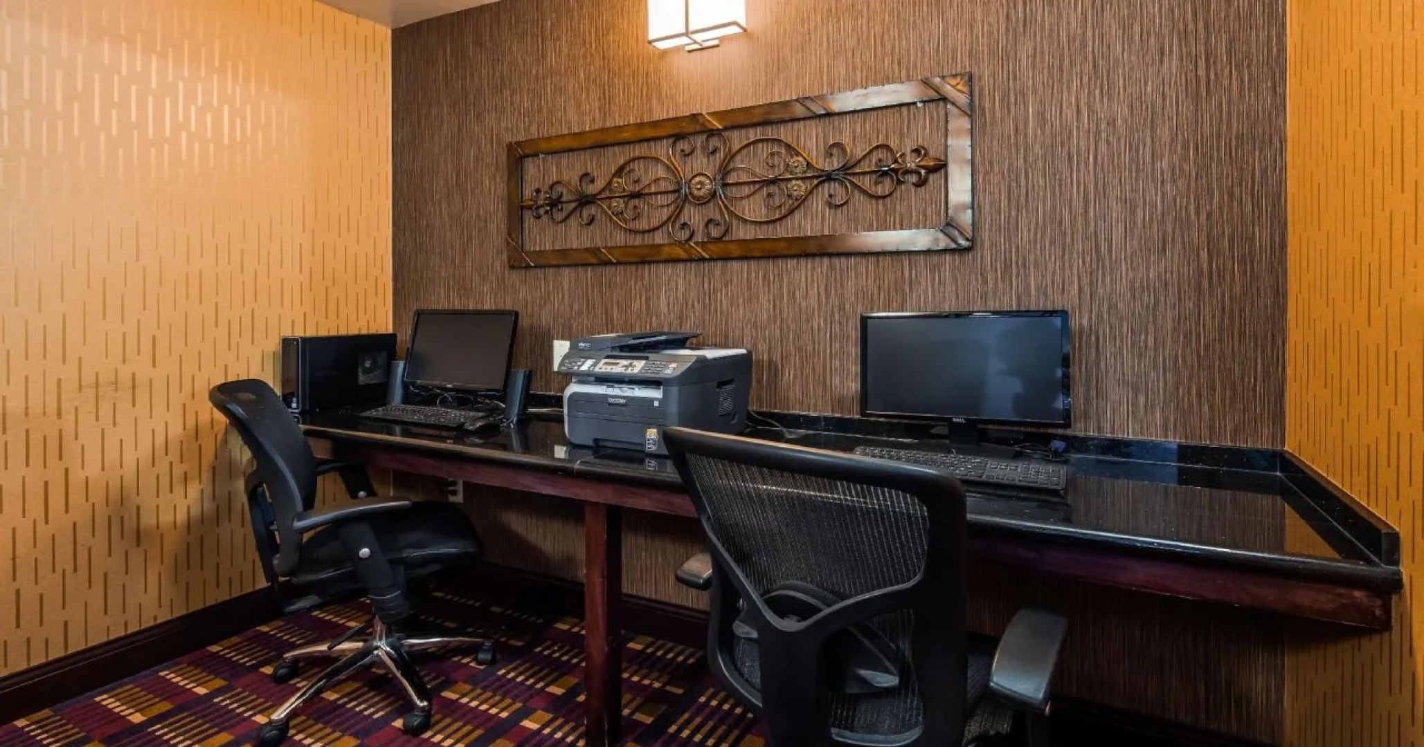 Best Western Plus Midwest Inn & Suites