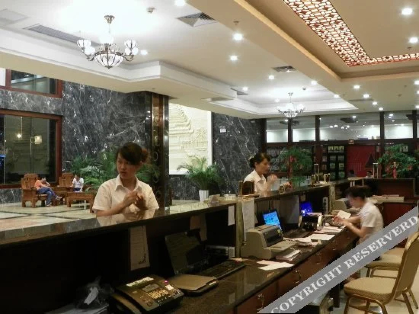 Yijia San Jiang Hotel