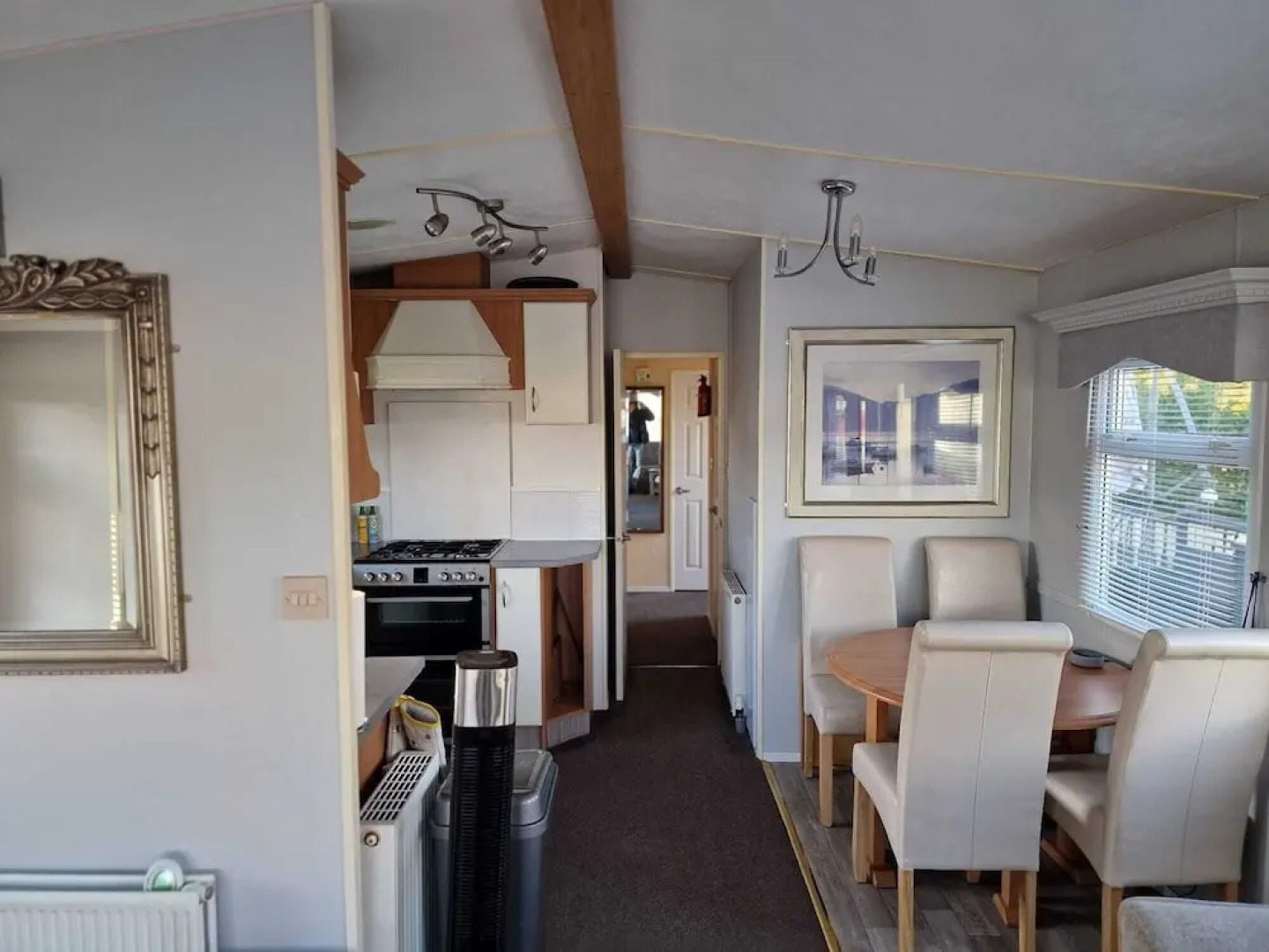 Lovely pet Friendly 4 Berth Caravan in Morecambe
