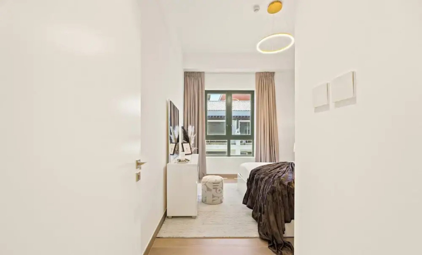 Portside Bliss La Mer 1 BR with Sea View