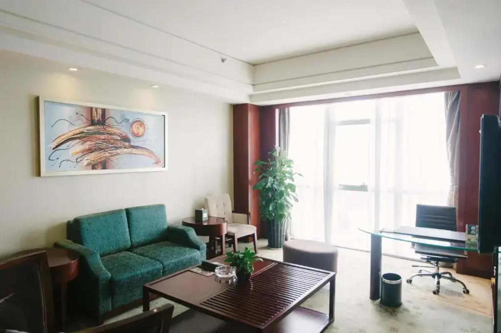 Ma'anshan Haiwaihai Hotel