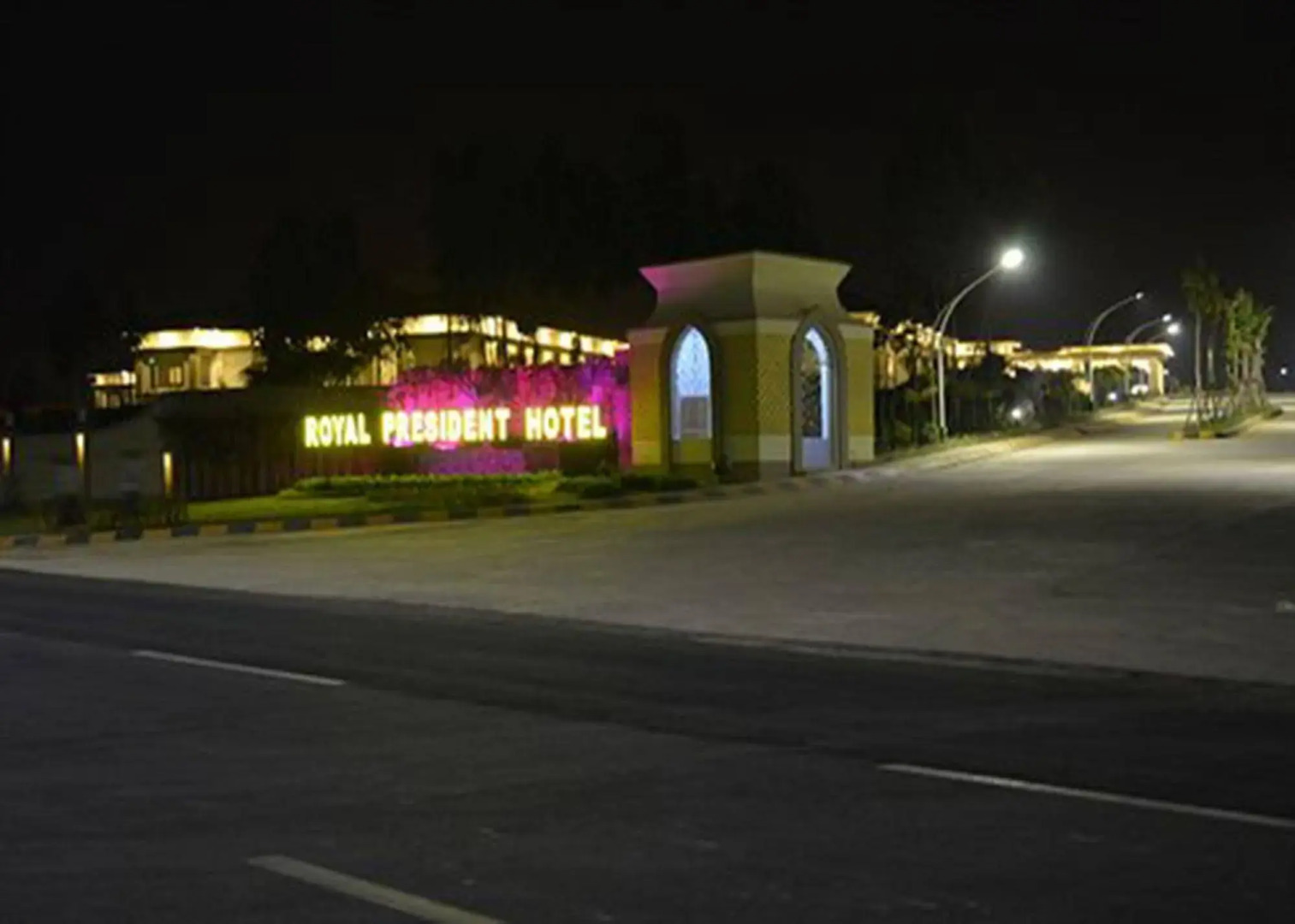 Royal President Hotel