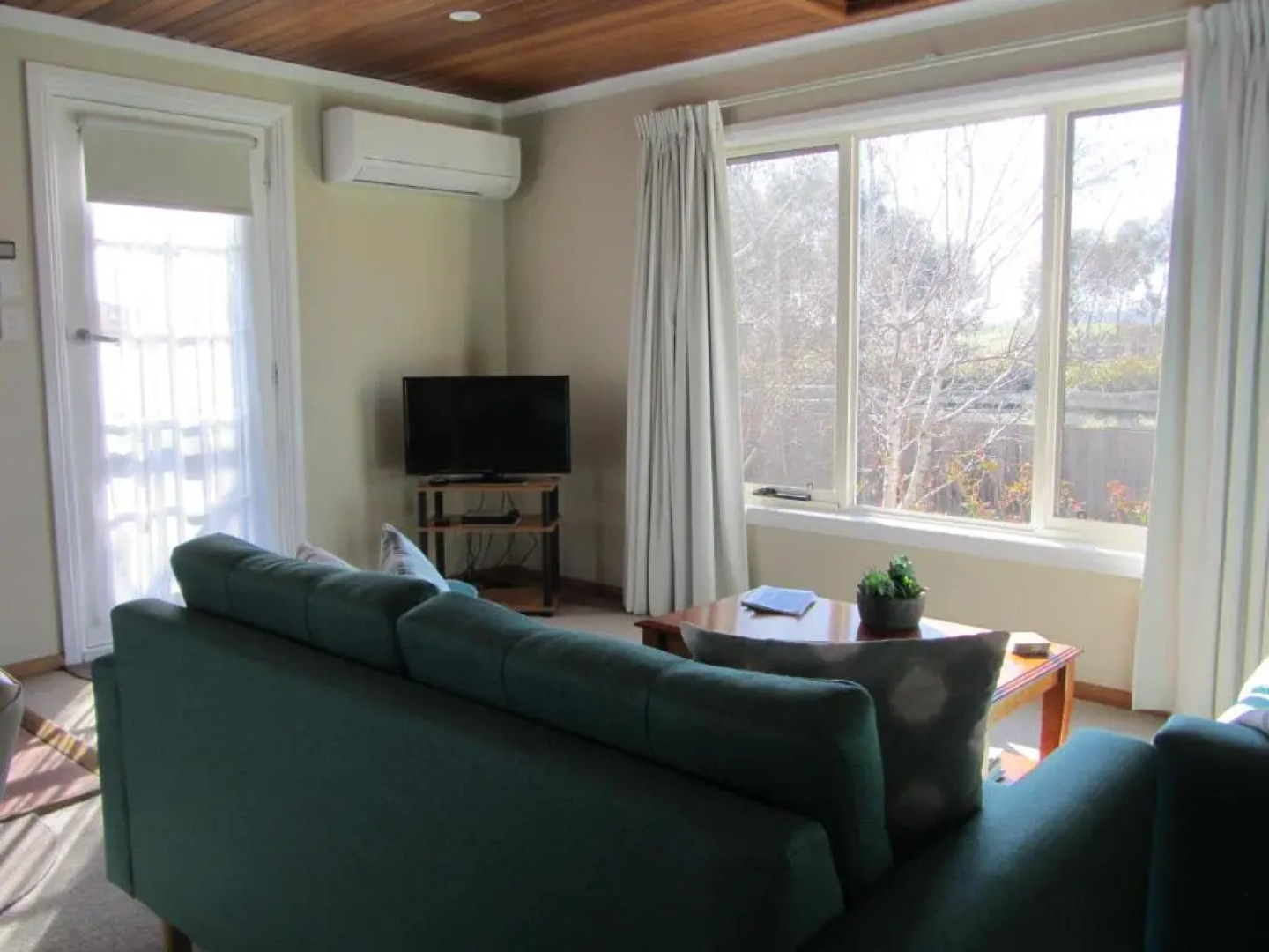 Elm Trees Accommodation @ Ross