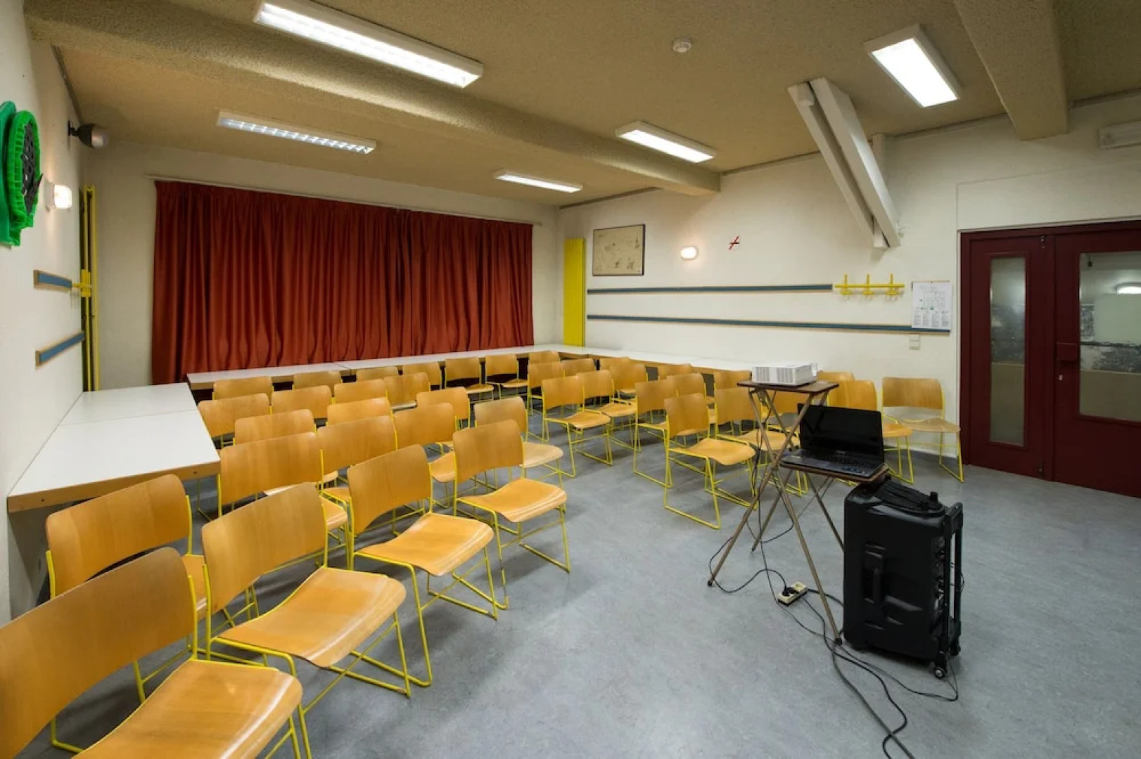 Auberge de Jeunesse de La Roche-Champlon