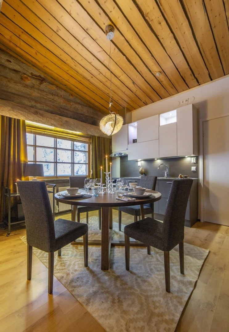 Kuukkeli Log Houses Teerenpesä - Superior Suite A49