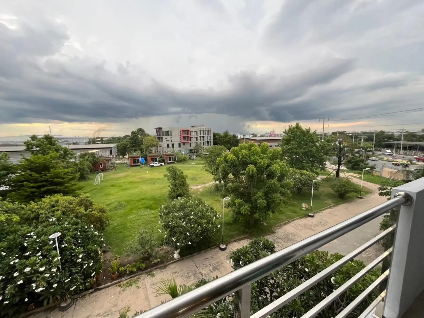 DD Residence Sai5 salaya