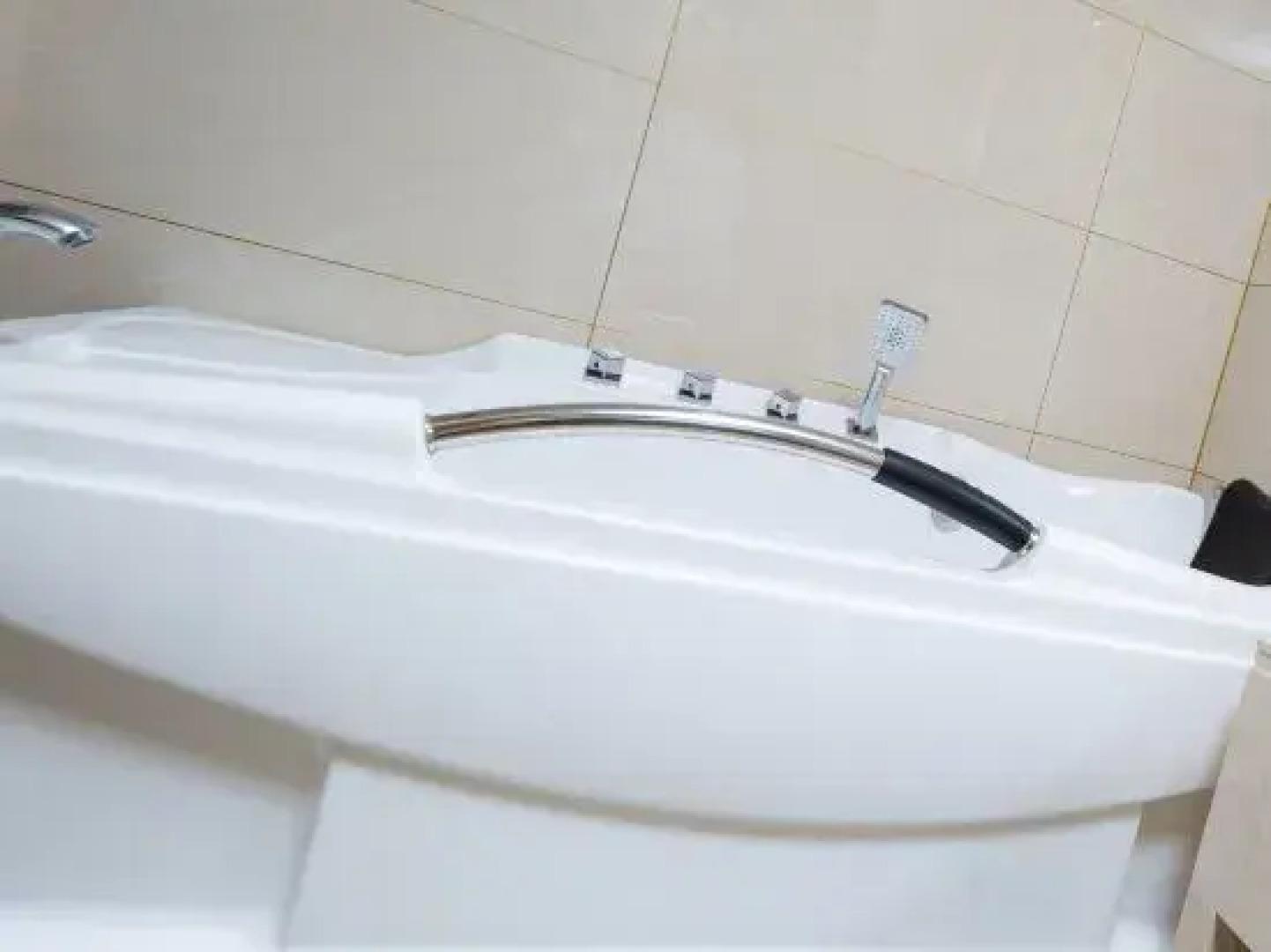 Vienna International Hotel (Yunmeng Longgang Road)